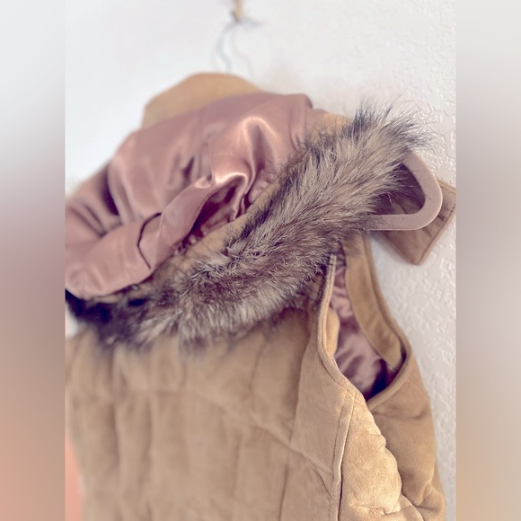 Eddie Bauer down vest - Picture 6 of 14